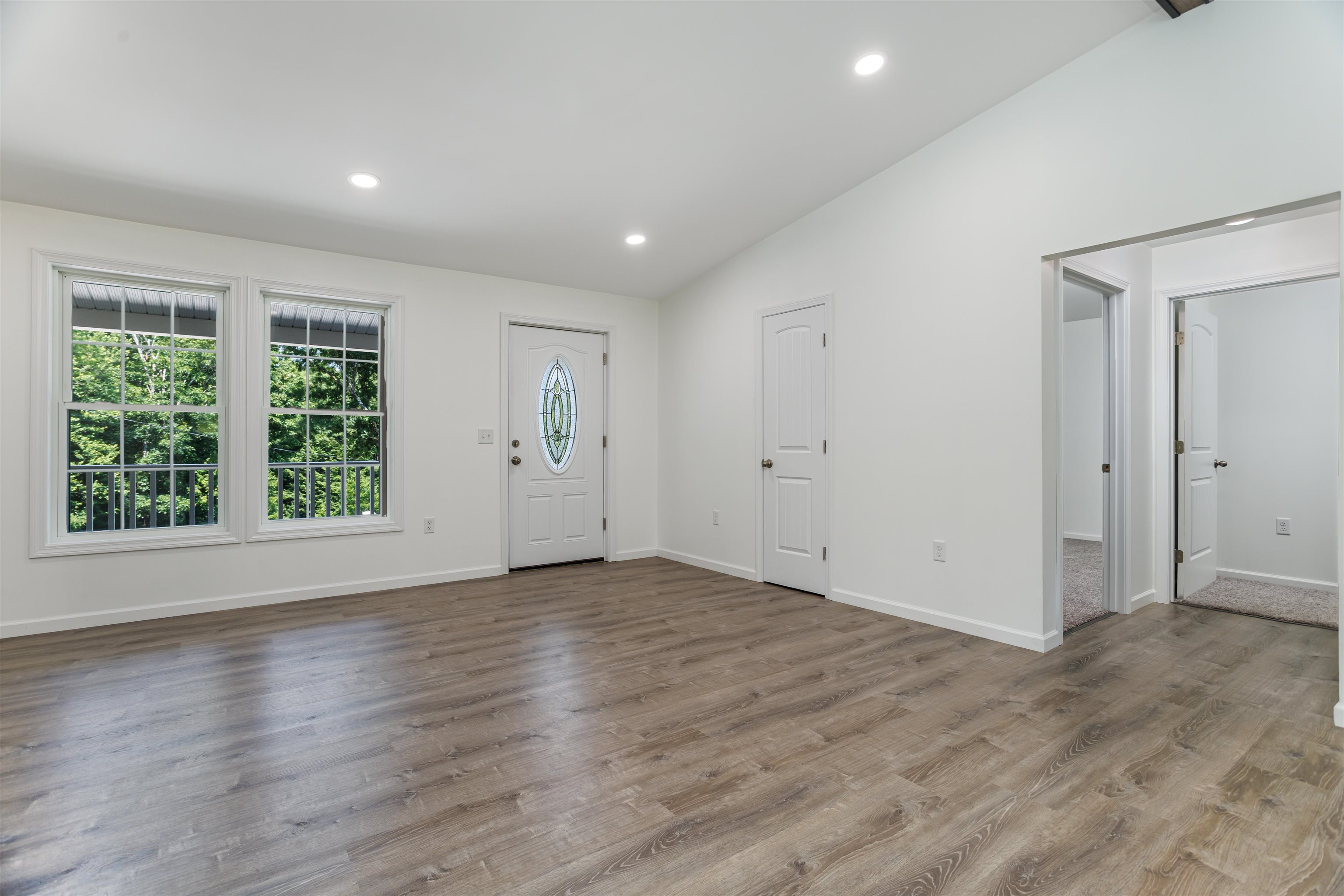54 Deacons Lane