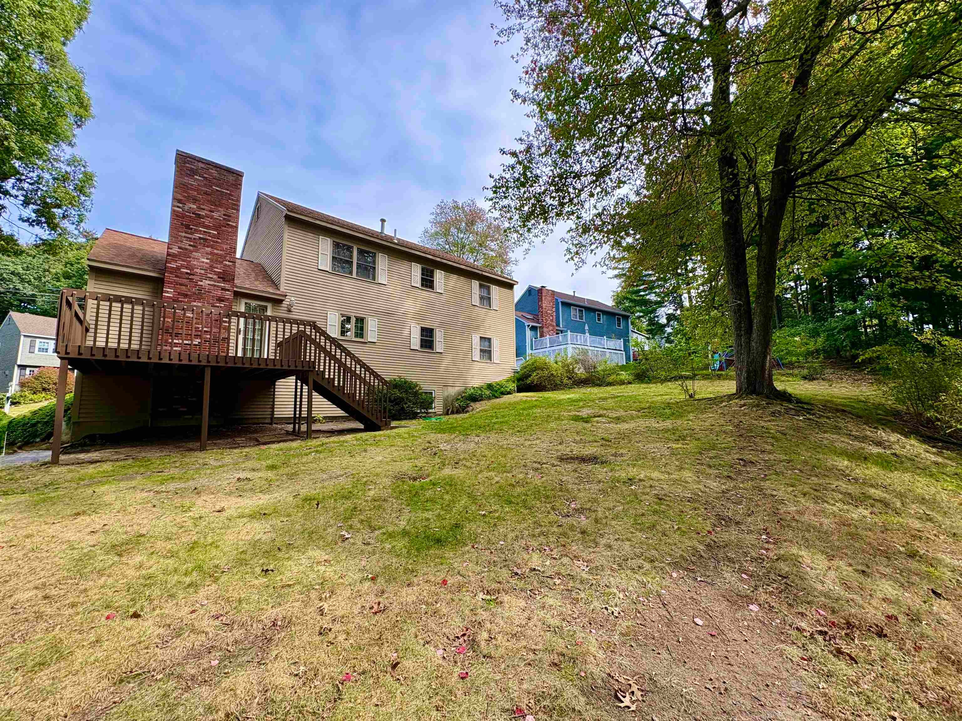 15 Topaz Drive