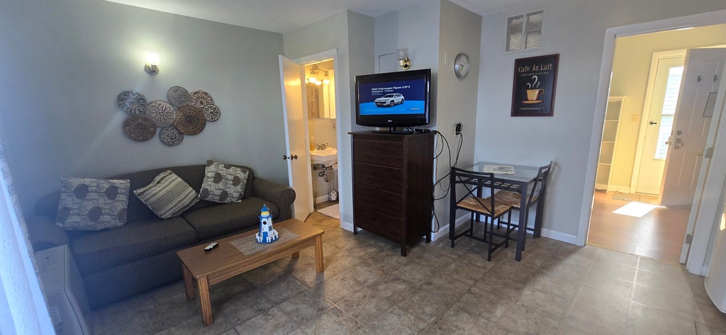 Photo of 12 G Street #43, Hampton, NH 03842 (MLS # 5112174)