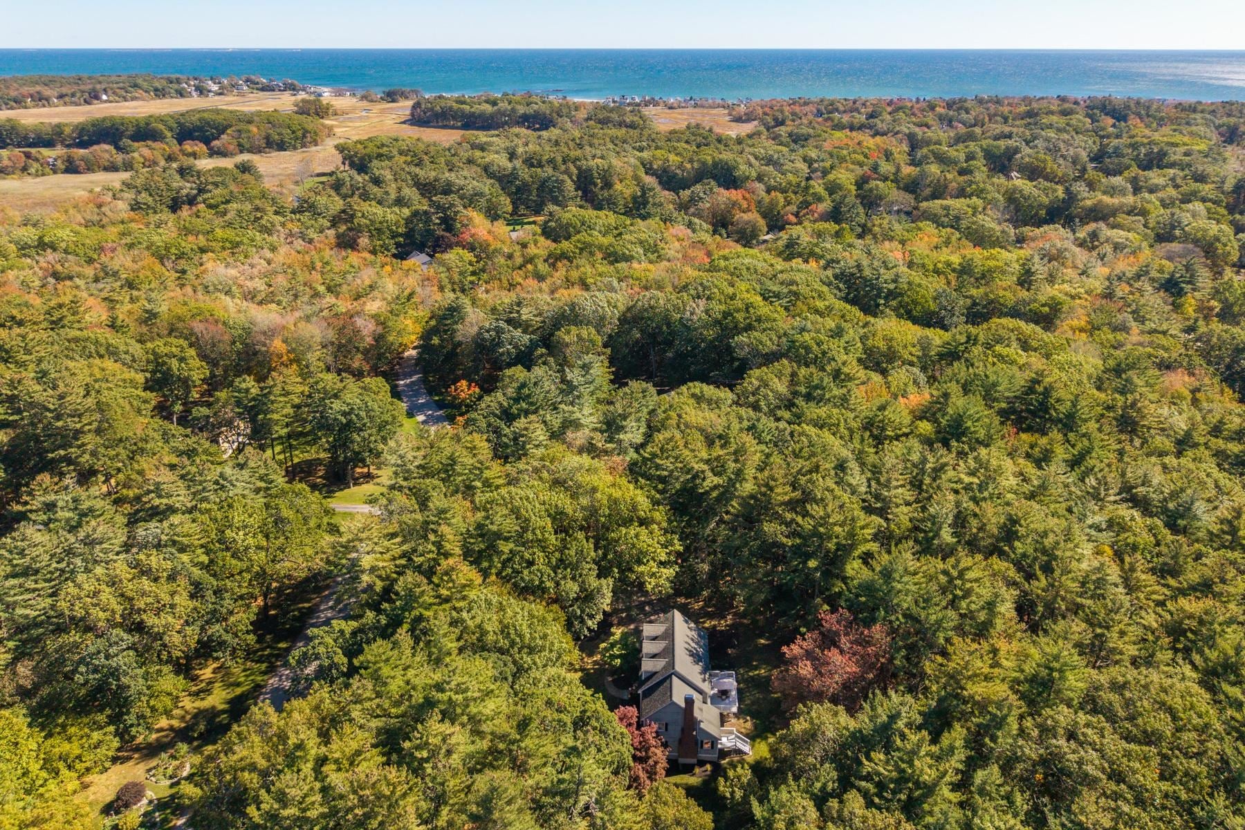 4 Rockrimmon Road