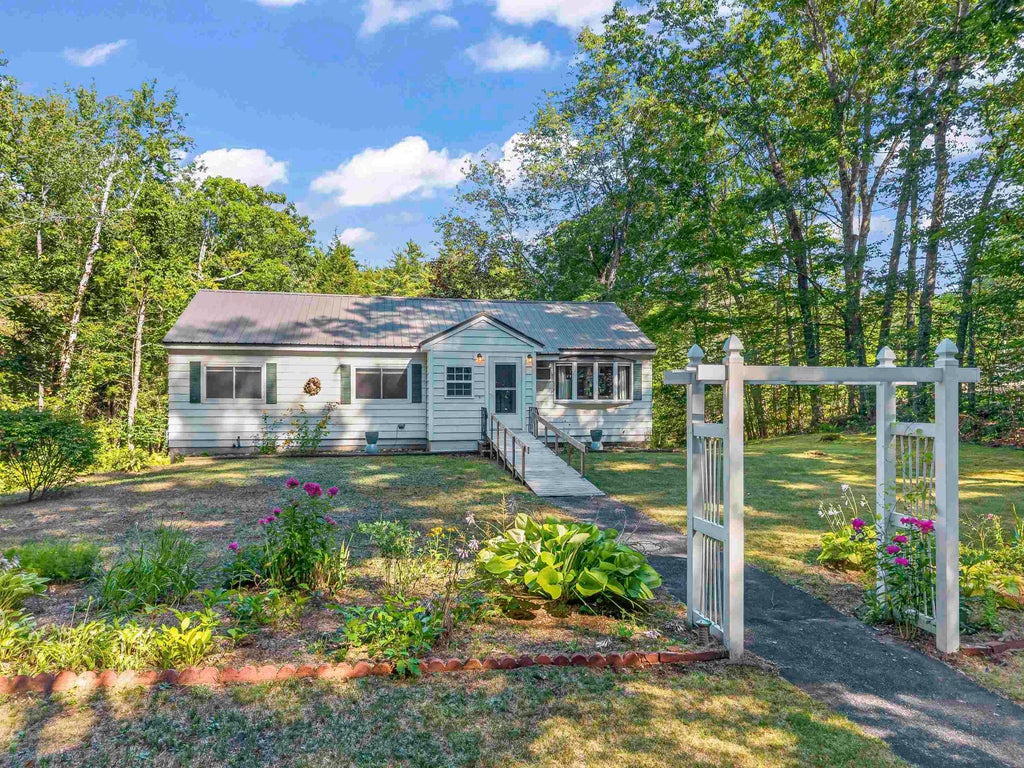 Photo of 217 Heath Road, Wakefield, NH 03872 (MLS # 5110511)
