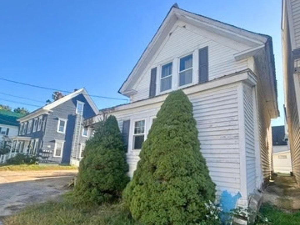 Photo of 3 West Street, Laconia, NH 03246 (MLS # 5113868)