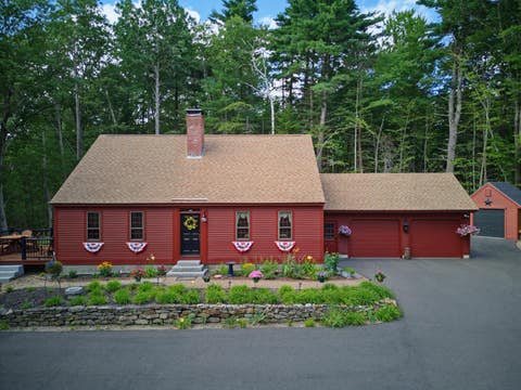 Photo of 45 Brown Ridge Road, Weare, NH 03281 (MLS # 5105713)