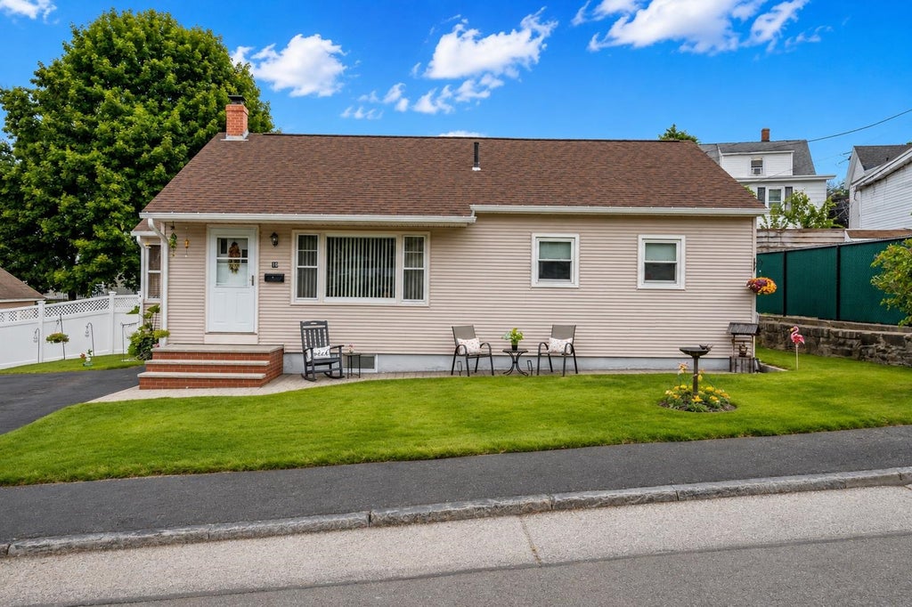 Photo of 16 Lessard Street, Nashua, NH 03064 (MLS # 5106261)