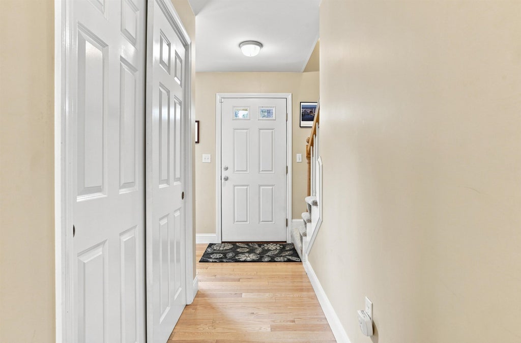 Photo of 5 John Lane, Merrimack, NH 03054 (MLS # 5109080)