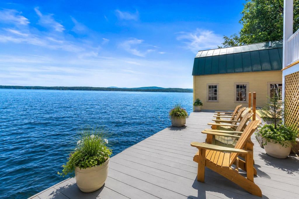 Photo of 149 Lake Avenue, Sunapee, NH 03782 (MLS # 5099849)