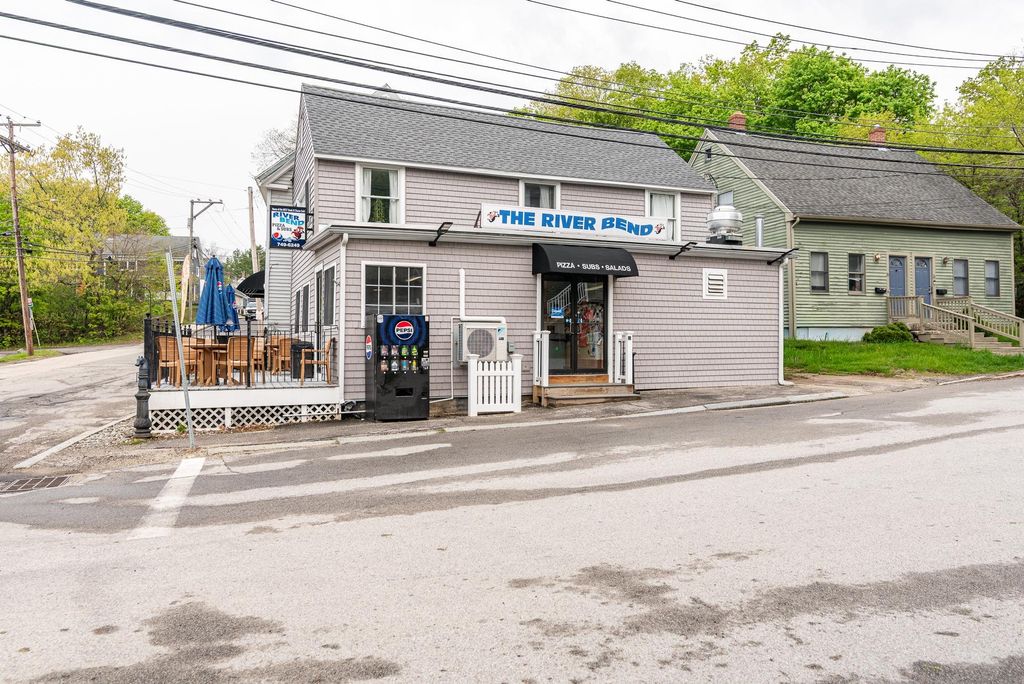 Photo of 65 Henry Law Avenue, Dover, NH 03820 (MLS # 5089629)