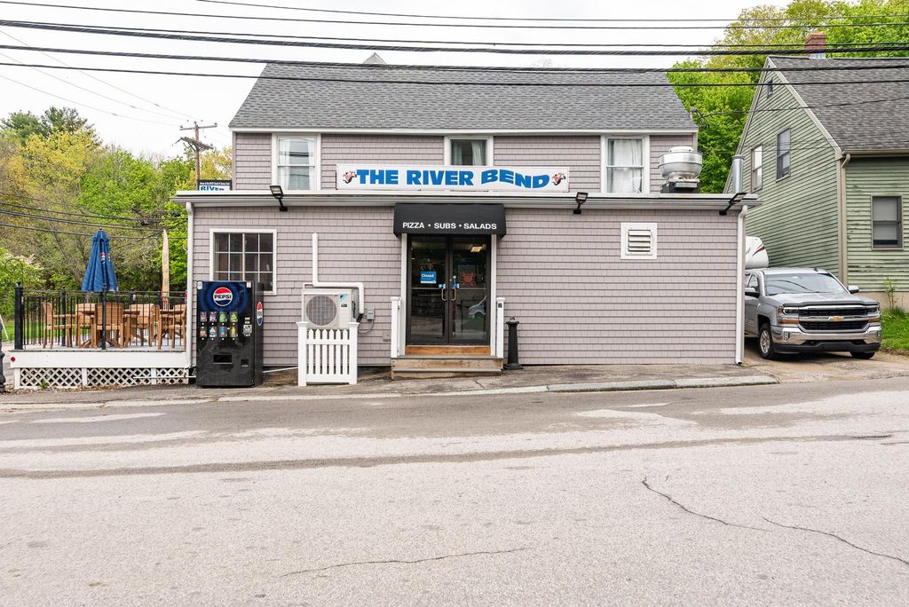 Photo of 65 Henry Law Avenue, Dover, NH 03820 (MLS # 5089629)