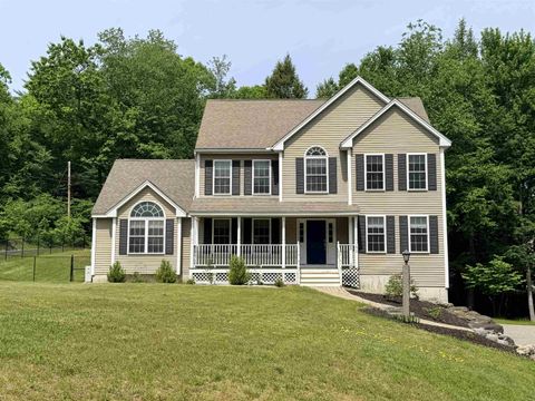 Photo of 173 Oak Hill Road, Barrington, NH 03825 (MLS # 5093522)