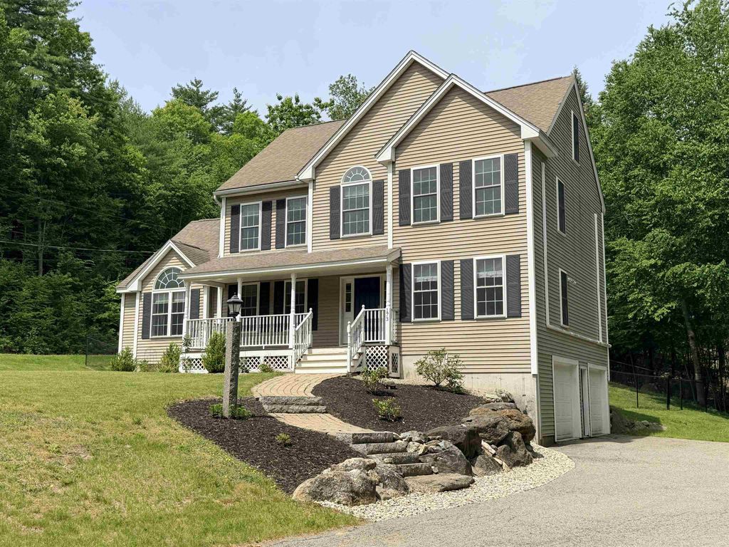 Photo of 173 Oak Hill Road, Barrington, NH 03825 (MLS # 5093522)