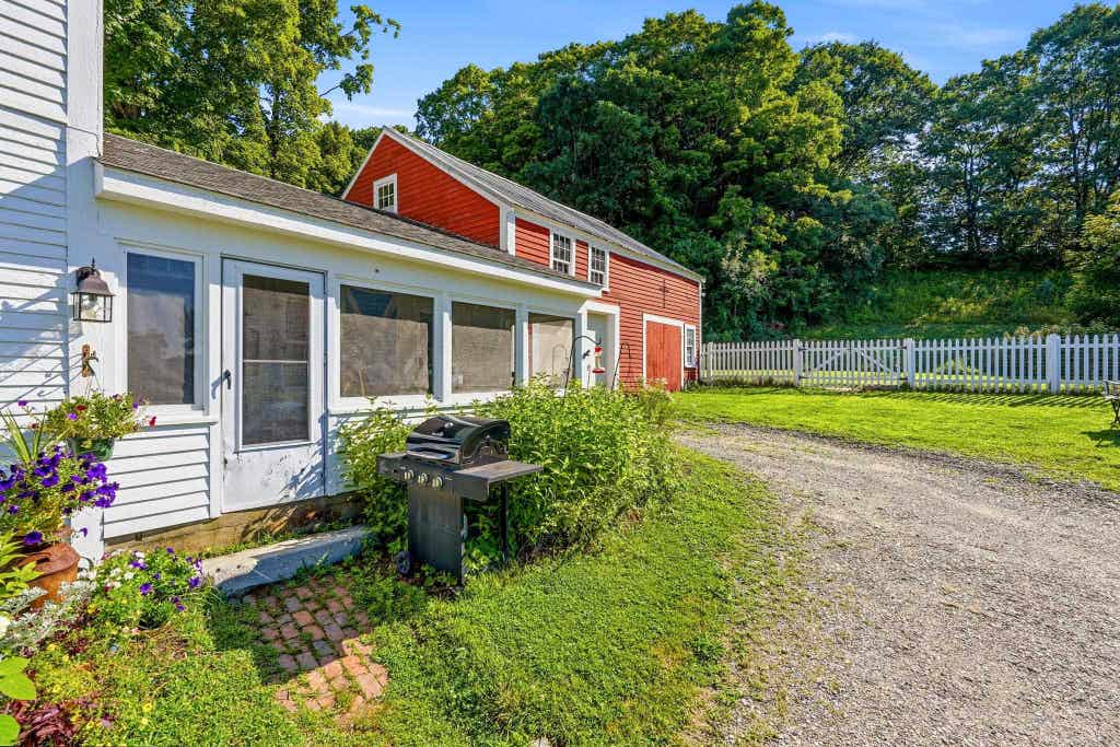 Photo of 531 Sanborn Road, Sanbornton, NH 03269 (MLS # 5103401)