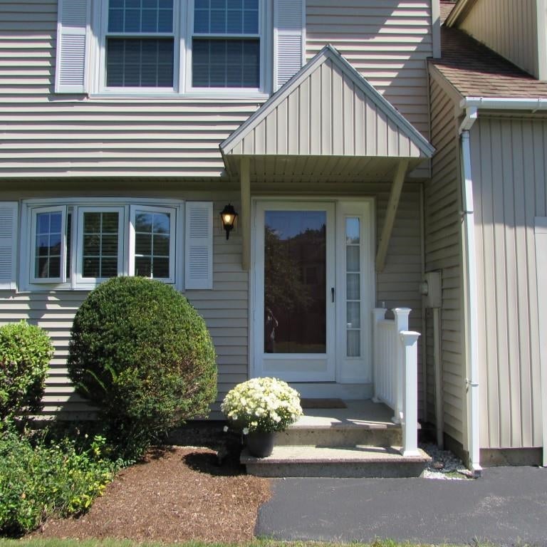 Photo of 28 Stonehouse Lane #B, Keene, NH 03431 (MLS # 5108822)