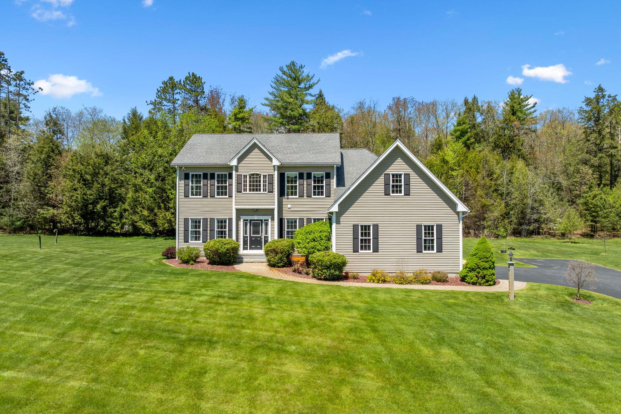 17 Mcqueston Drive