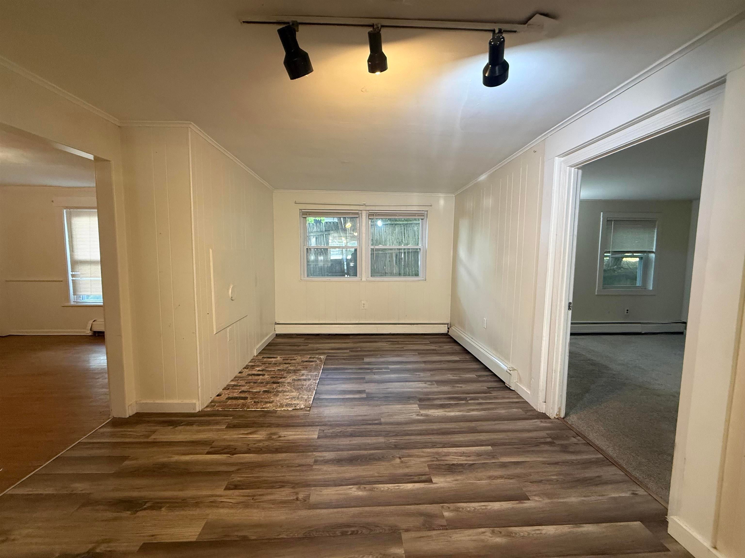 31 Pleasant Street 1