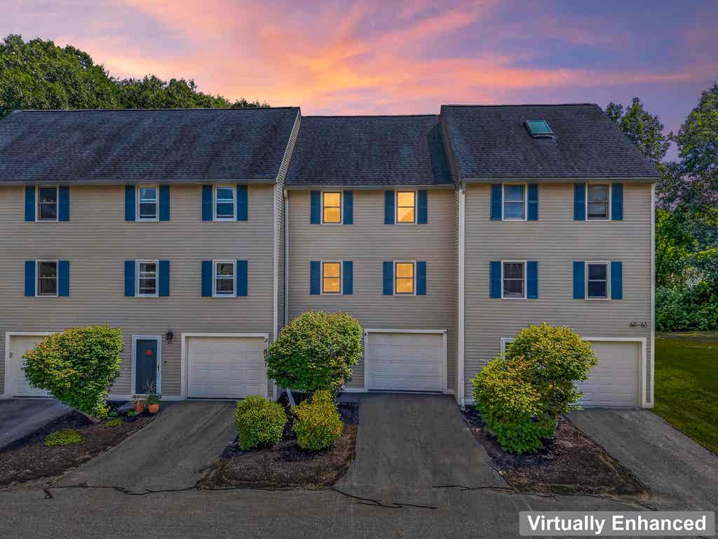 Photo of 61 Fords Landing Drive, Dover, NH 03820 (MLS # 5103599)