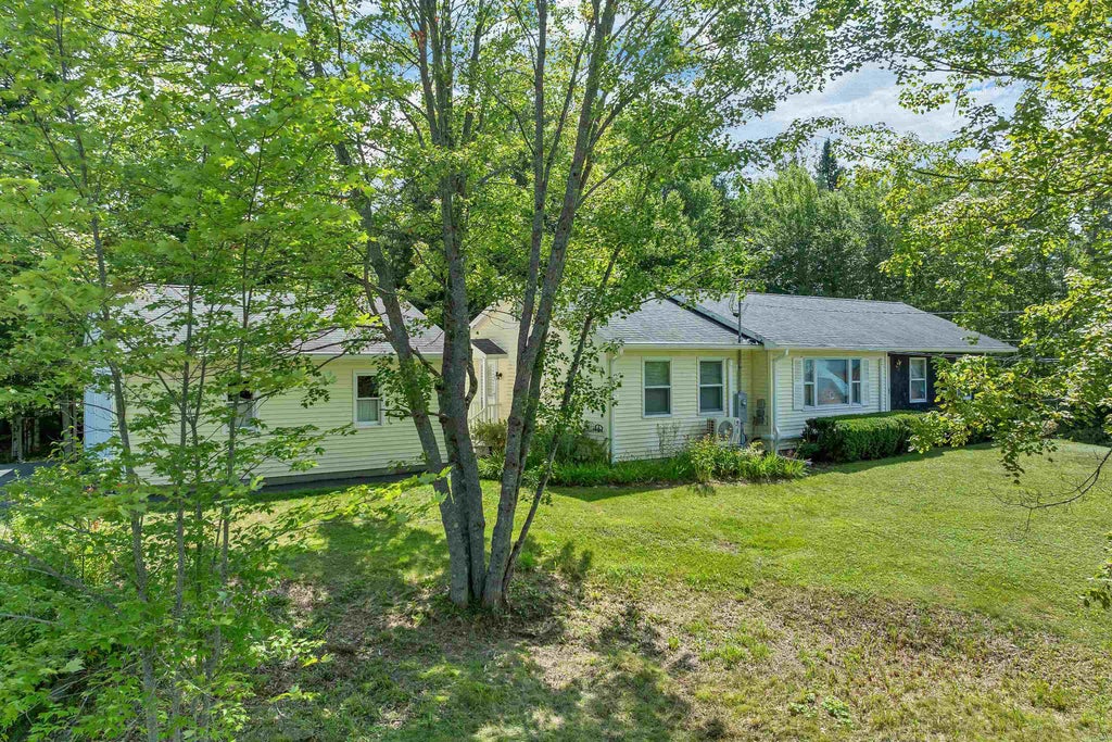 Photo of 6 Tuck Lane, Littleton, NH 03561 (MLS # 5106962)