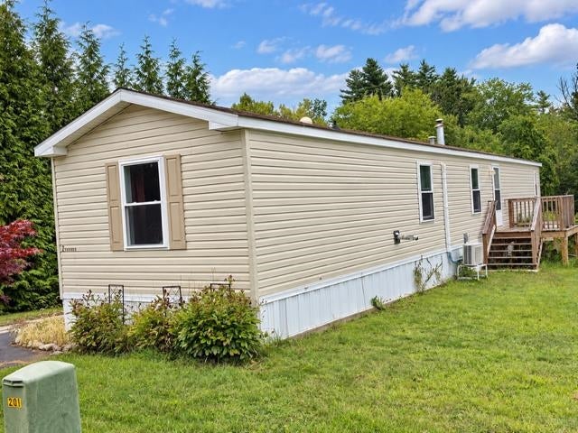 Photo of 2 Parker Avenue, Raymond, NH 03077 (MLS # 5108256)