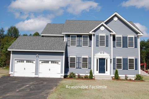 Photo of 114 Lantern Drive, Sandown, NH 03873 (MLS # 5097030)