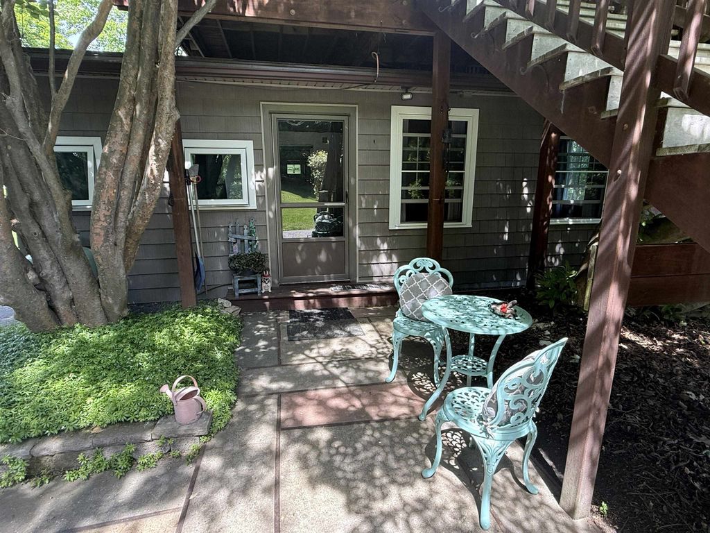Photo of 195 Rockingham Road #1 - rear, Derry, NH 03038 (MLS # 5092962)