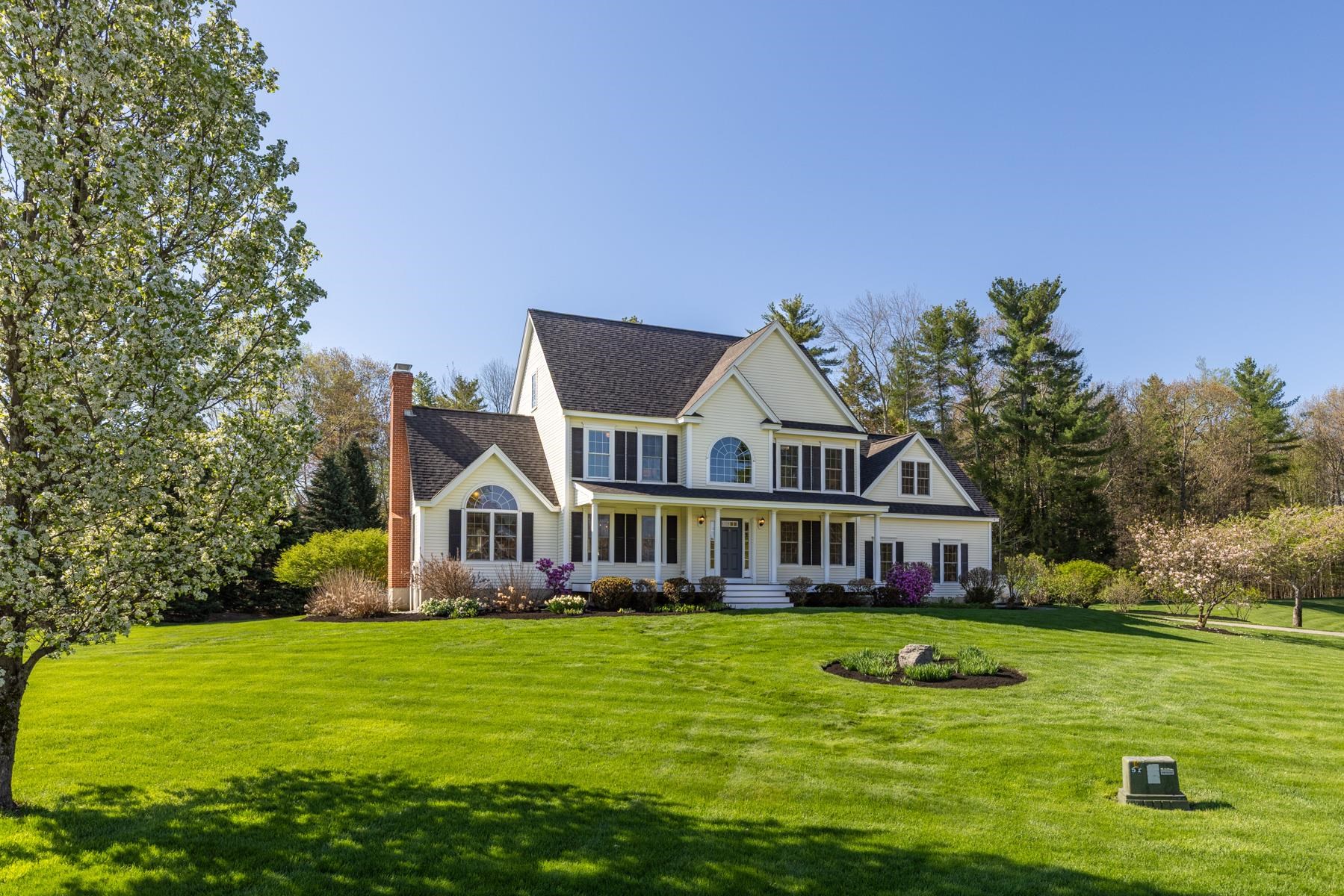 8 Lilac Way