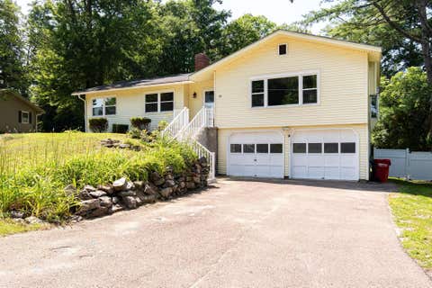 Photo of 80 Birchwood Drive, Colchester, VT 05446 (MLS # 5101662)
