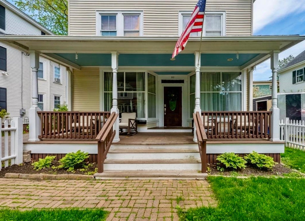Photo of 301 Richards Avenue, Portsmouth, NH 03801 (MLS # 5092085)