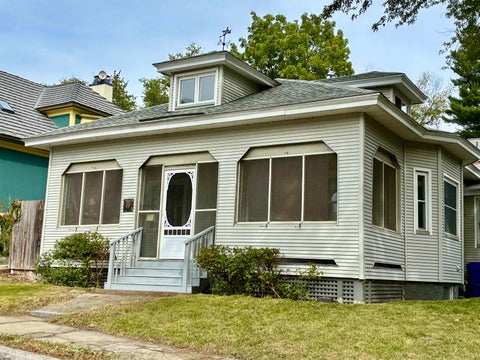 Photo of 59 Riverview Place, Manchester, NH 03104 (MLS # 5111659)