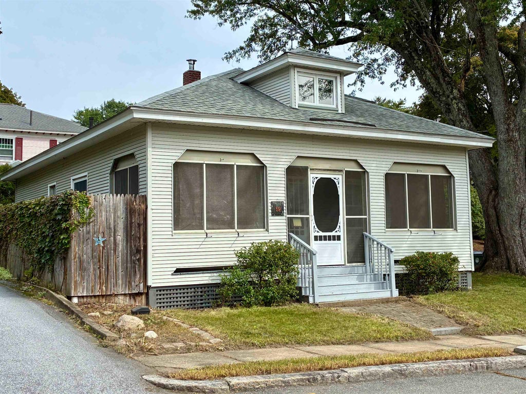 Photo of 59 Riverview Place, Manchester, NH 03104 (MLS # 5111659)