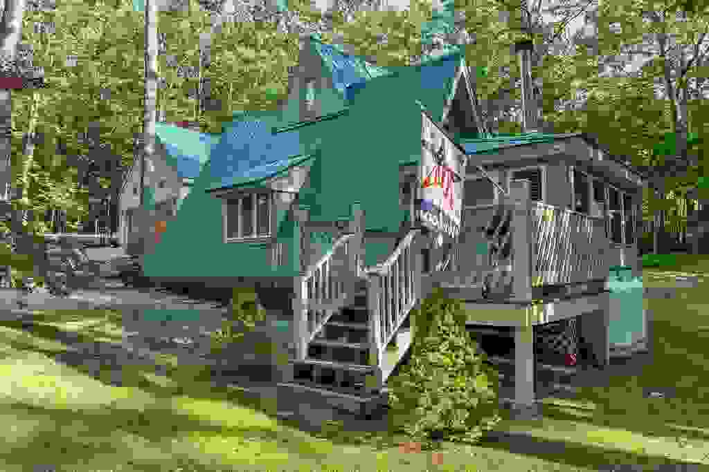 Photo of 13 Chestnut Lane, Madison, NH 03849 (MLS # 5101702)