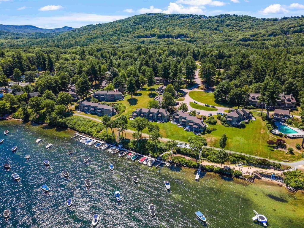 Photo of 2696 Lake Shore Road #109, Gilford, NH 03249 (MLS # 5096041)