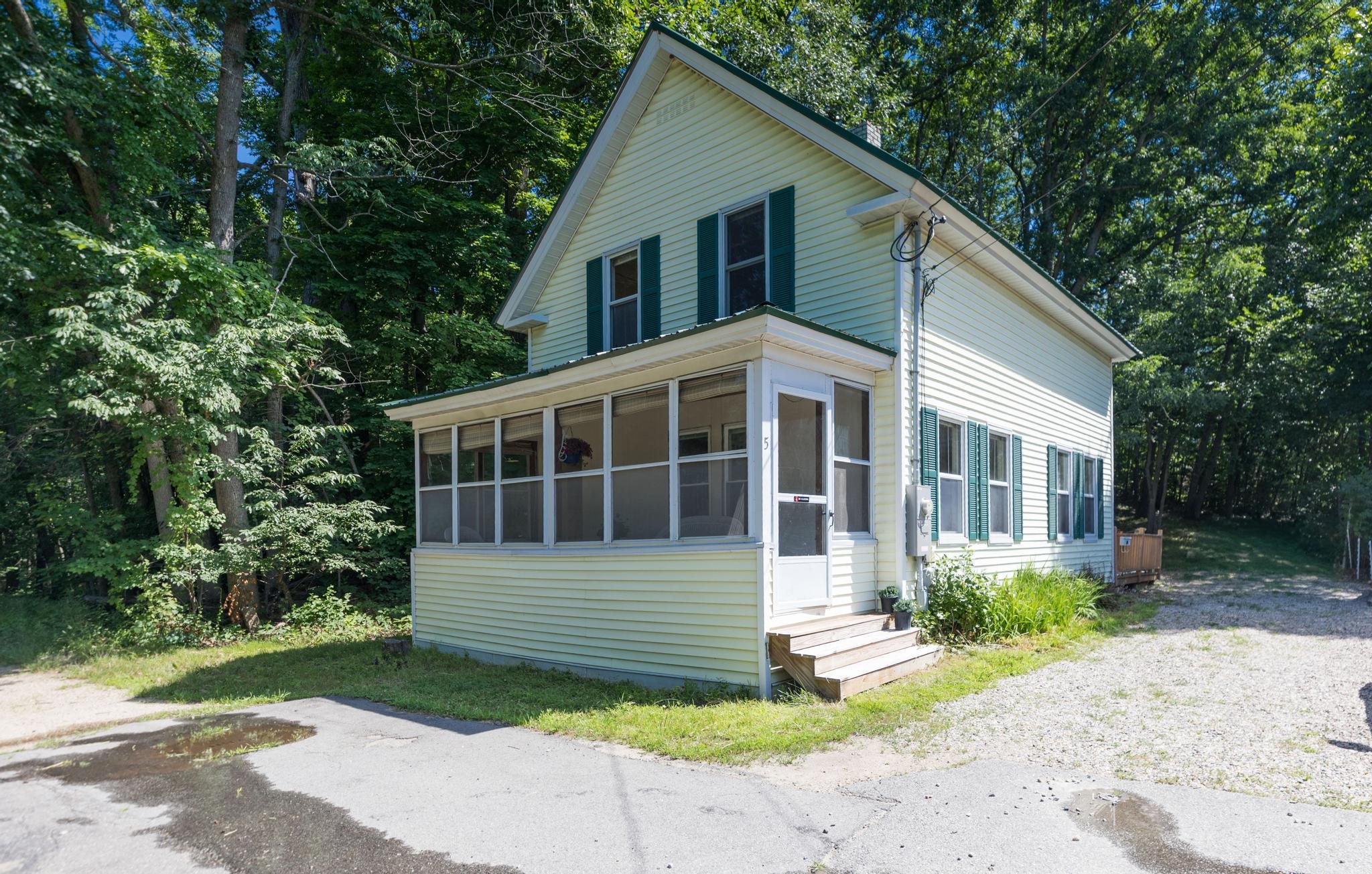 5 Tuttle Court