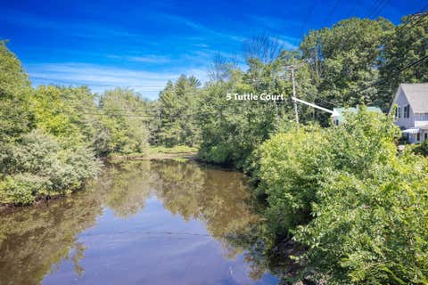 Photo of 5 Tuttle Court, Rochester, NH 03839 (MLS # 5100172)