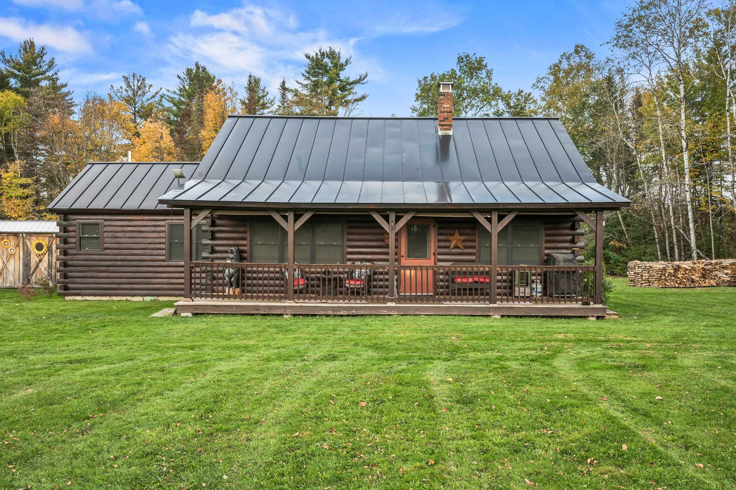 484 Lang Road