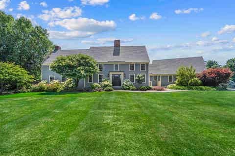 Photo of 7290 Pleasant Street, Loudon, NH 03307 (MLS # 5102933)