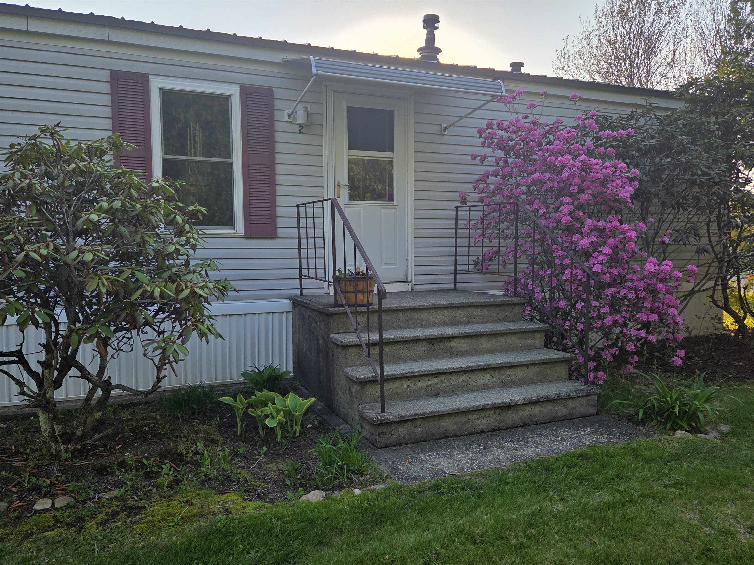 2 Woodland Park