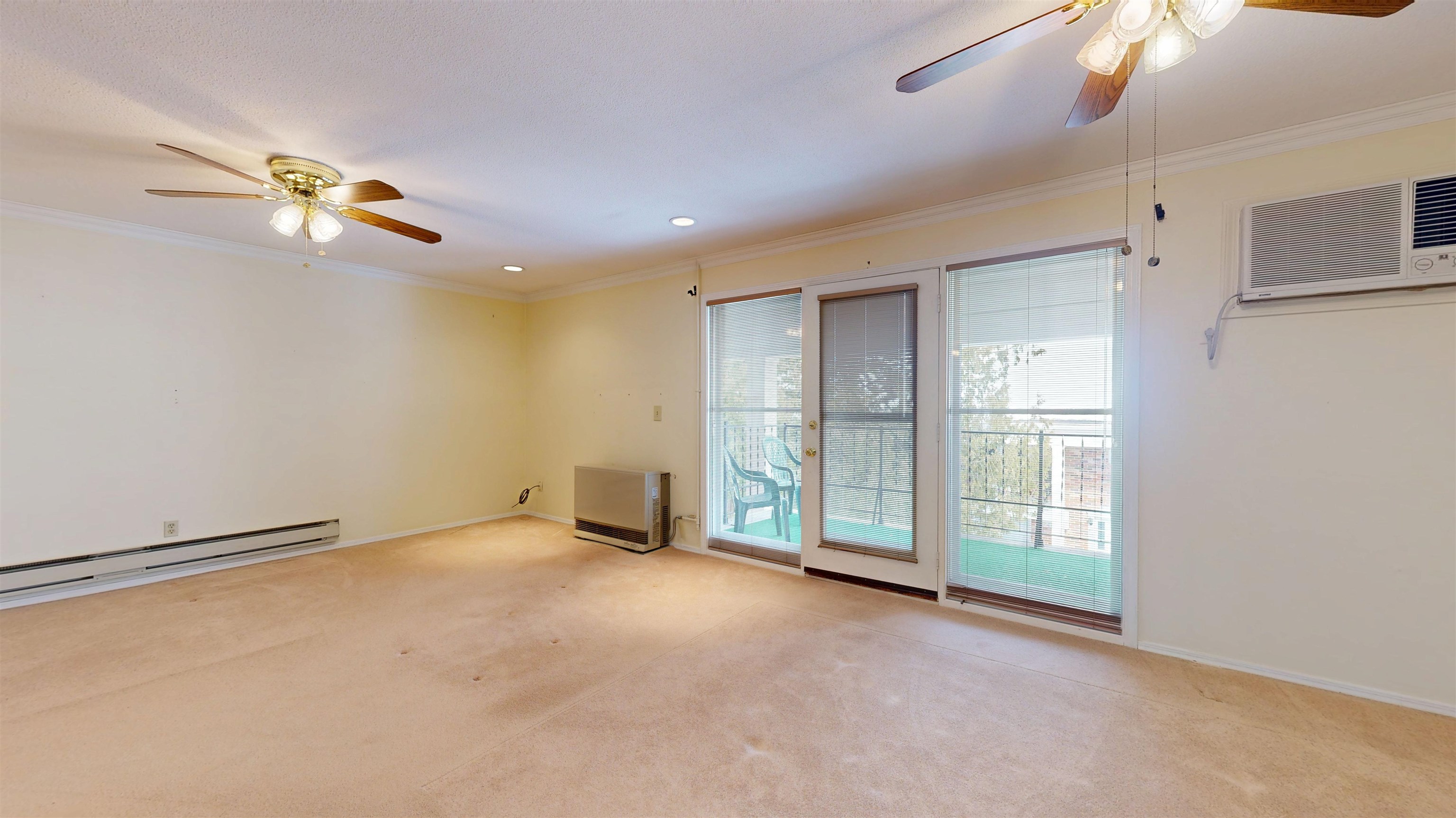 100 Kennedy Drive 74 - Photo 4