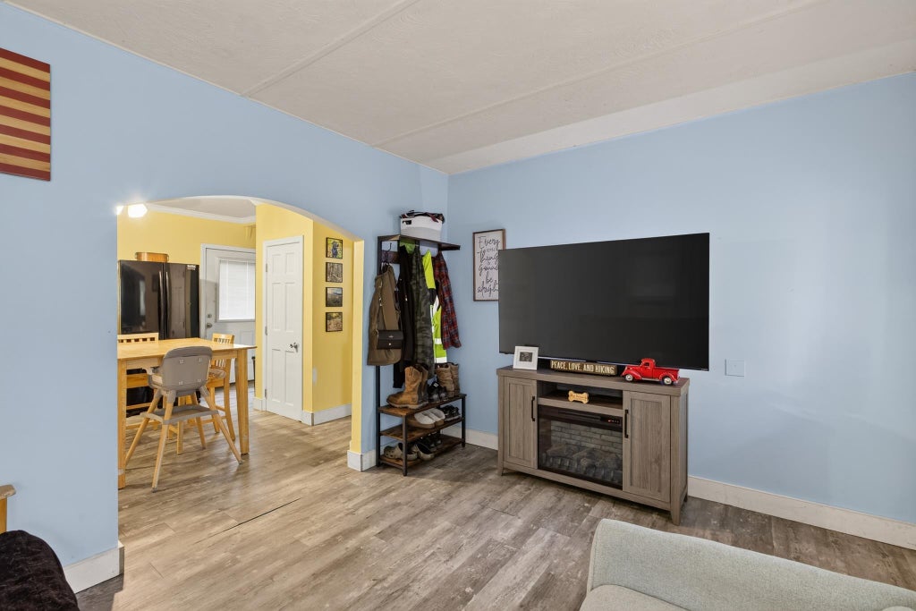 Photo of 91 Dunbar Street, Manchester, NH 03103 (MLS # 5101177)