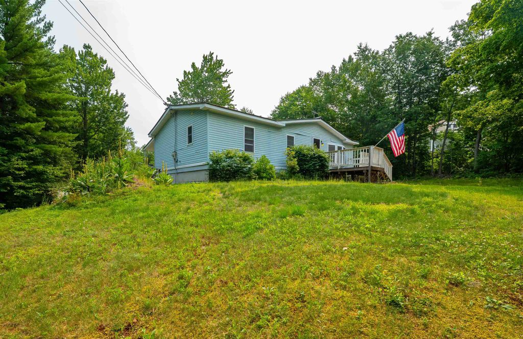 Photo of 103 Lily Pond Road, Alton, NH 03809 (MLS # 5100121)
