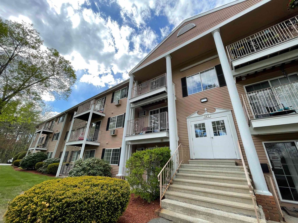 Photo of 385 Huse Road #40, Manchester, NH 03103 (MLS # 5114388)