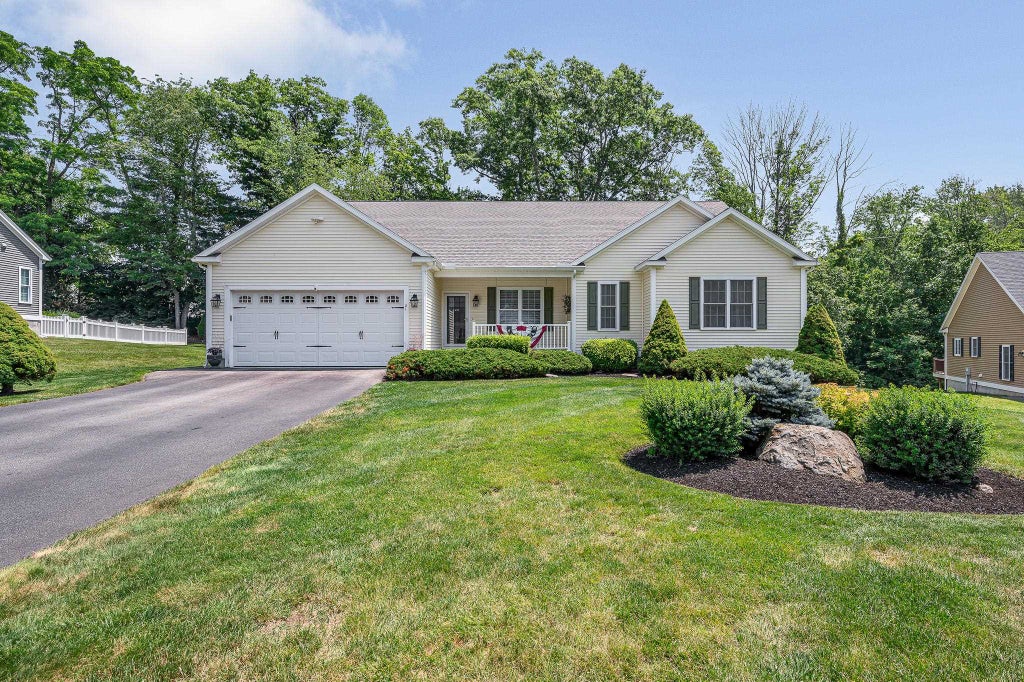 Photo of 21 Irene's Way, Seabrook, NH 03874 (MLS # 5102190)