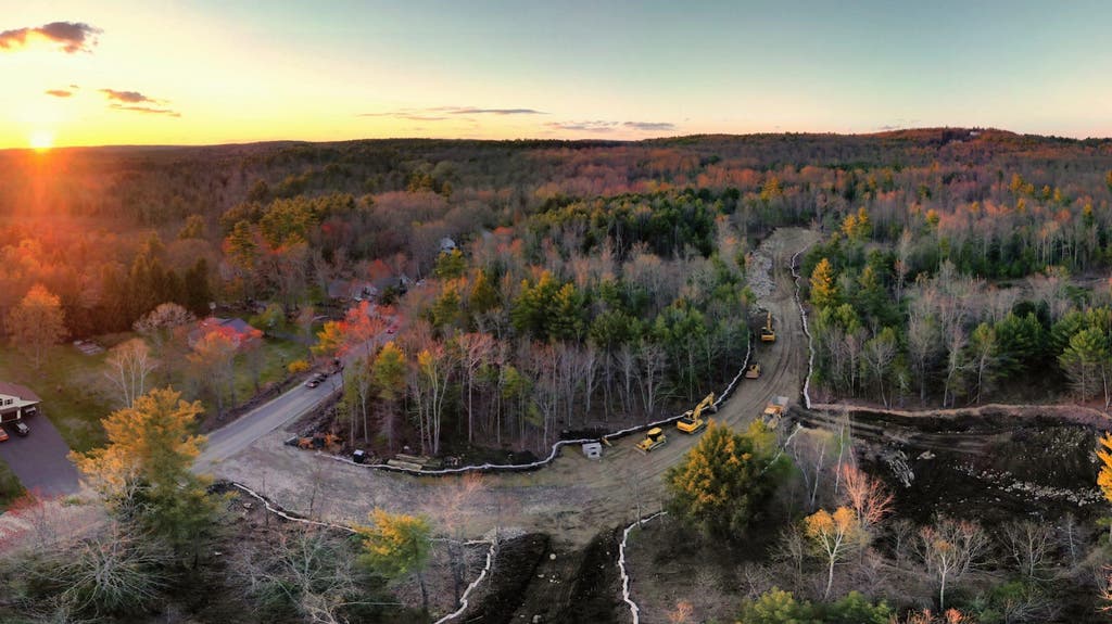 Photo of 2 Owls Nest Lane, Dunbarton, NH 03048 (MLS # 5105928)