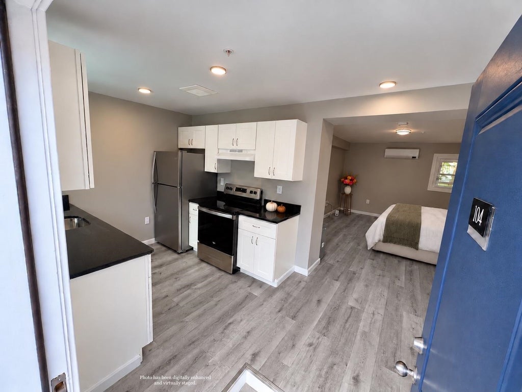 Photo of 24 Monarch Way #104, Portsmouth, NH 03801 (MLS # 5114489)