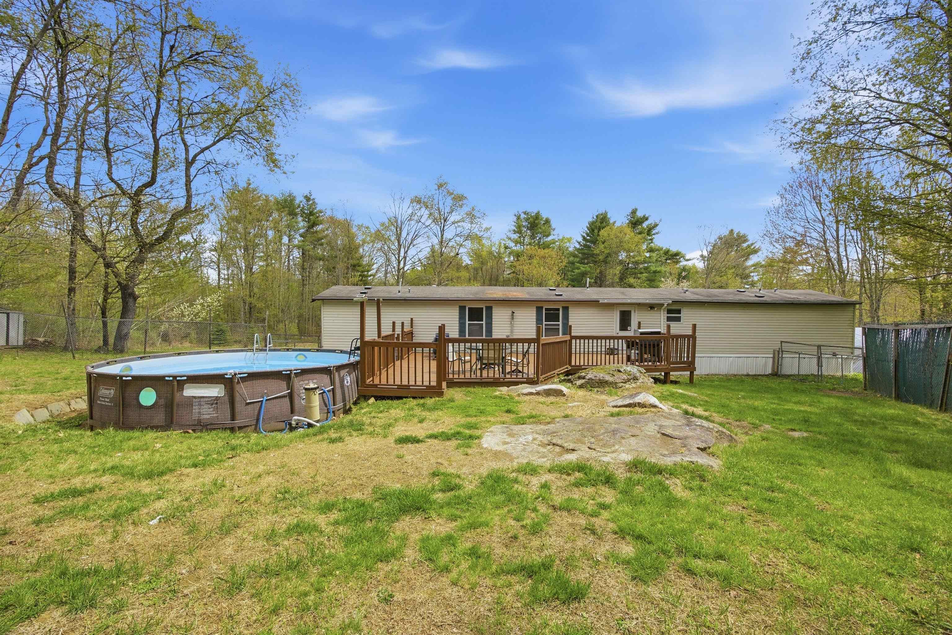 215 Leavitt Road