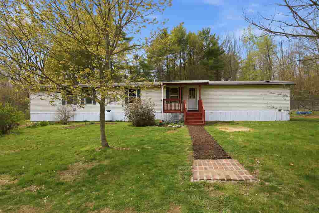 Photo of 215 Leavitt Road, Pittsfield, NH 03263 (MLS # 5089498)