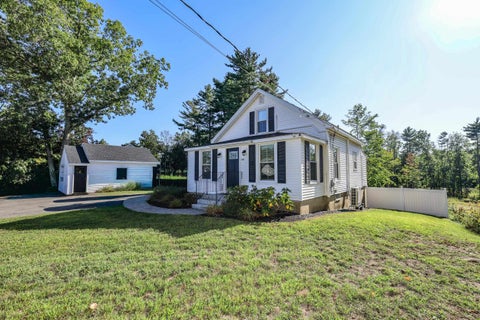Photo of 236 Drakeside Road, Hampton, NH 03842 (MLS # 5109850)