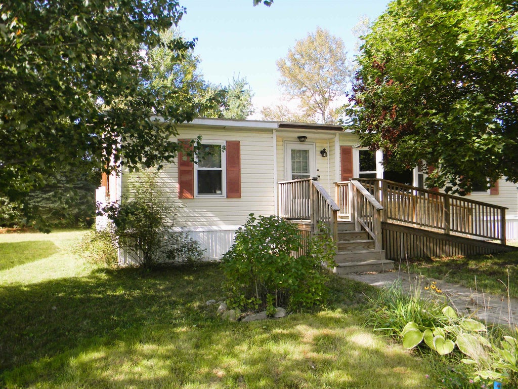 Photo of 8 Marietta Lane #2, Northumberland, NH 03582 (MLS # 5111154)