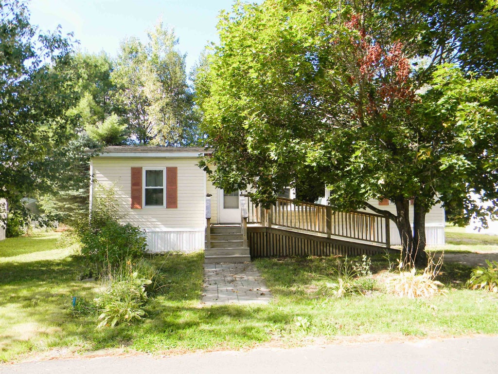 Photo of 8 Marietta Lane #2, Northumberland, NH 03582 (MLS # 5111154)