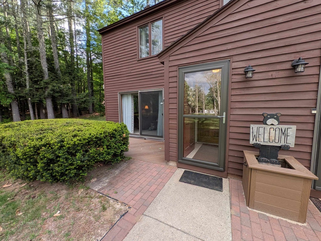 Photo of 1014 West Side Road #5, Conway, NH 03813 (MLS # 5091951)