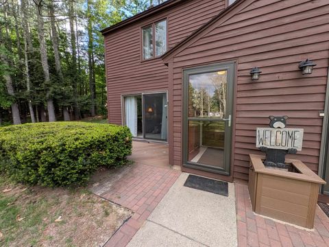 Photo of 1014 West Side Road #5, Conway, NH 03813 (MLS # 5091951)