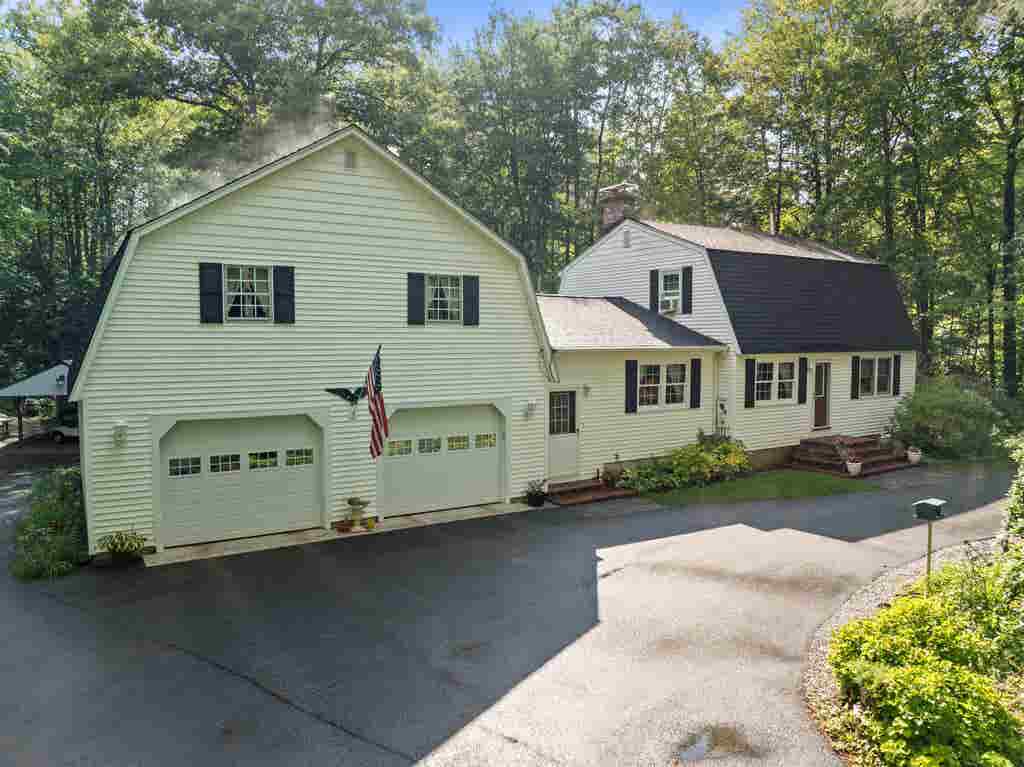 Photo of 198 Dockham Shore Road, Gilford, NH 03249 (MLS # 5104243)